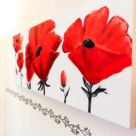 Coquelicot 公寓 *